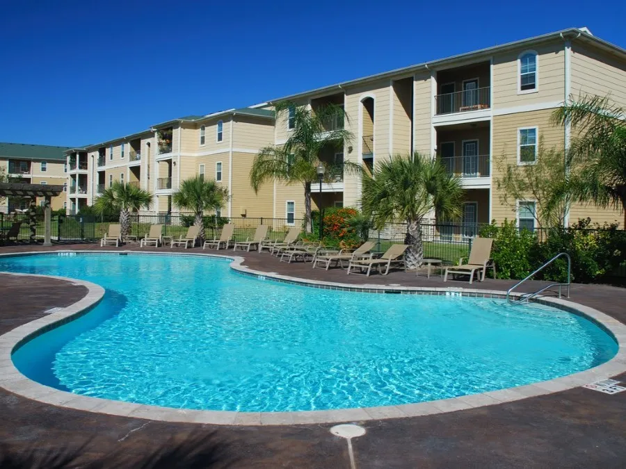 Apartments with pool